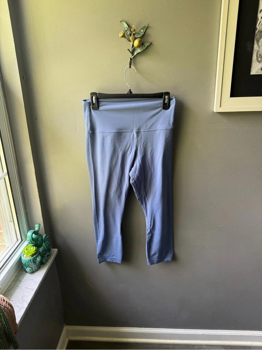 Lululemon Periwinkle Blue Leggings Size 8